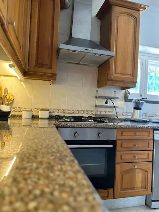 Nice Villa In Cascais, Near The Center And Beaches, But In A Very Quite Neighborhood Cascais