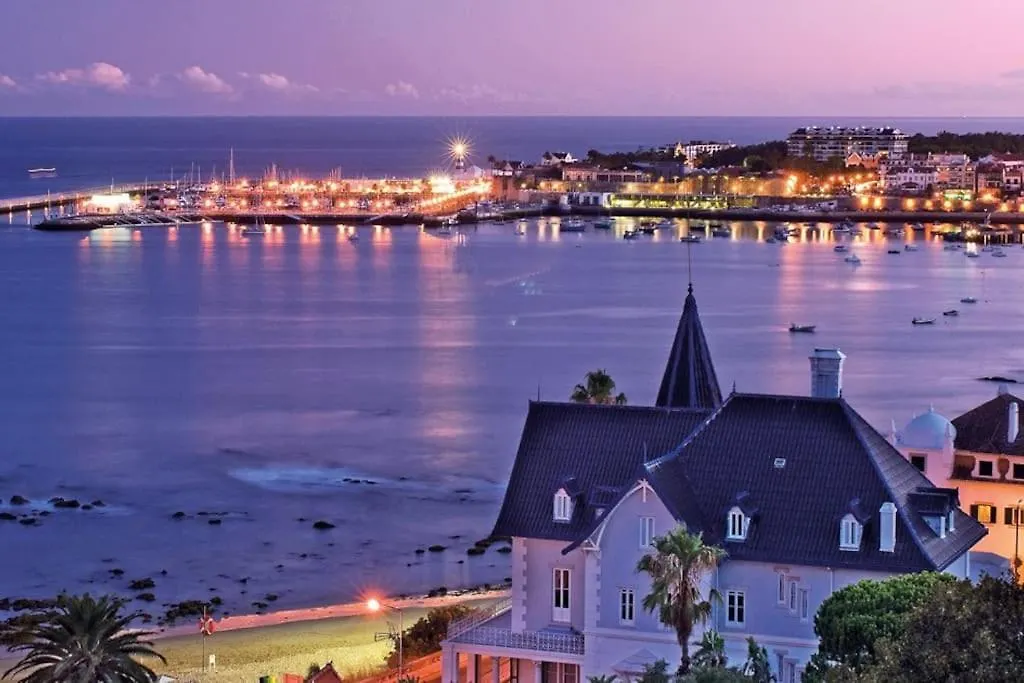 Feriehus Nice Villa In Cascais, Near The Center And Beaches, But In A Very Quite Neighborhood