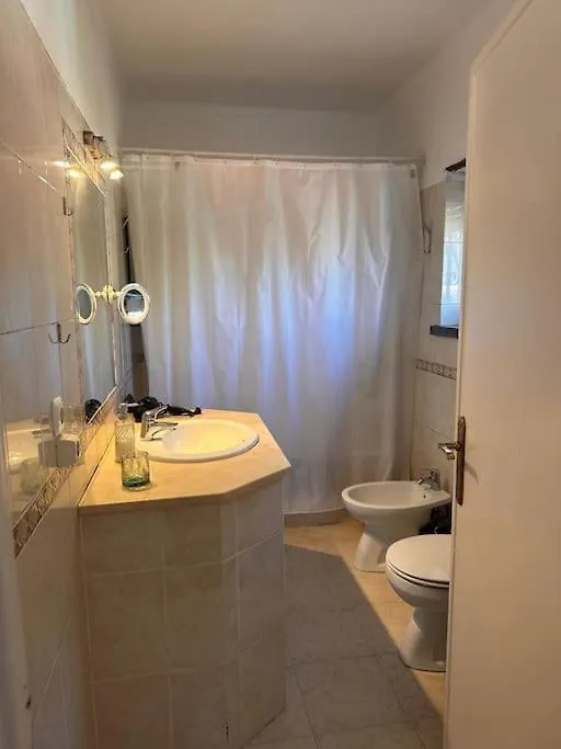 度假居 Nice Villa In Cascais, Near The Center And Beaches, But In A Very Quite Neighborhood